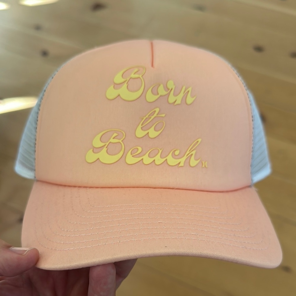 ➰Born to Beach Peach Trucker Hat by Hurley. NWT